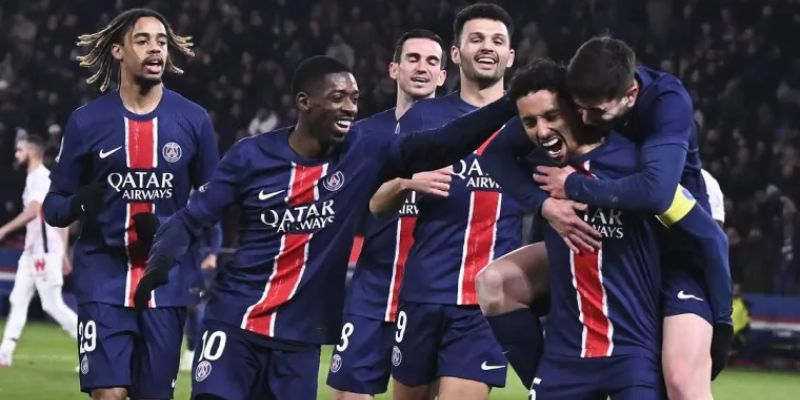 PSG sở hữu một lối chơi ổn định, trung hòa giữa tấn công sắc bén và phòng thủ vững chắc