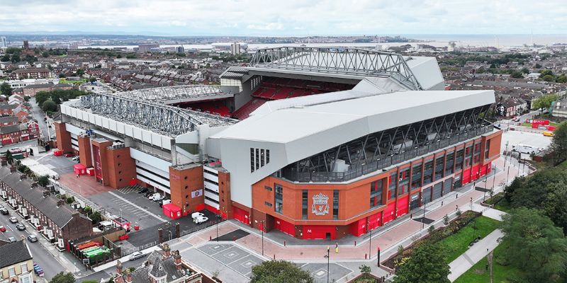 Anfield là sân bóng đá nổi tiếng có không khí cuồng nhiệt nhất thế giới